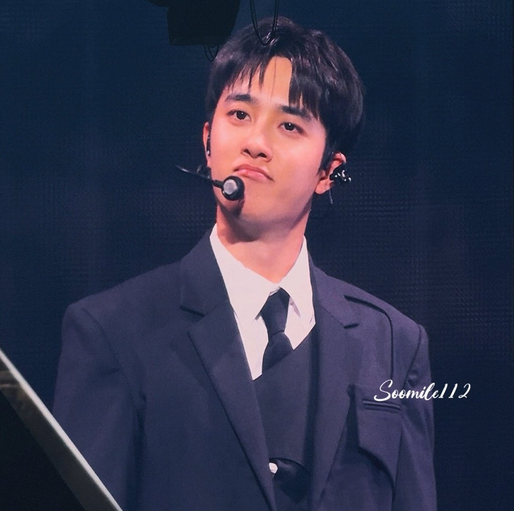 oneandonlyKS's tweet photo. Wo ai ni                                   it's for the doll https://t.co/xgPCqo7hA6