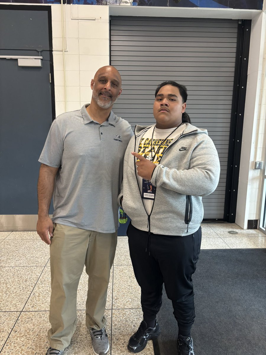 AcelinoR_2027's tweet photo. Huge thanks to @CoachDeBo76 and @UWStoutFootball for having me on campus yesterday, appreciate the hospitality !!

@StCatsFootball 
@TroyCollier_II 
@s_mcauliffe 
@PrepRedzoneWI 
@MJ_NFLDraft https://t.co/ltsCfxmeCs