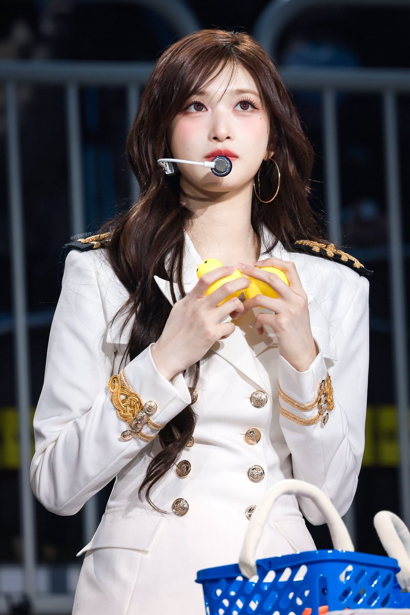 fantasy02_21's tweet photo. 260322
fc🐤

#LEESEO #이서 #イソ
#IVE #아이브 https://t.co/s4CBfScyxt