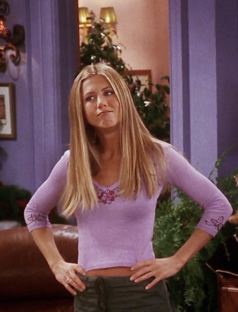 se mi accendi la tv su un episodio a caso di friends io ti so dire la stagione dal taglio di Jennifer Aniston