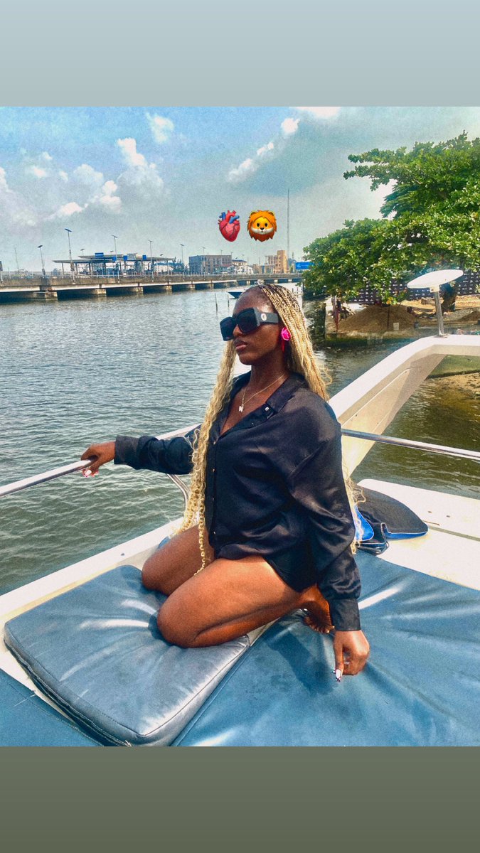 Tolumi___'s tweet photo. My name is Tolulope🌚

I’m 19🙃

Been trading for 1 year and 3 months 😔

Haven't made a dime in trading and I'm very frustrated cause it feels like nothing is working anymore 😭😭😭

Lost my $10k account with atlas funded yesterday and I don't have money to buy another one again.

I need someone to buy me even if it's the least $100k account from atlasfunded using the link on my bio🥹😔.

And I need more people to connect with me too 🙏🏾😭🥹

Please 
"I'm just a girl"
