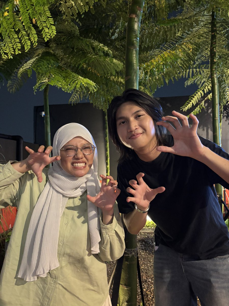 cl0udym0on's tweet photo. long time no see huhu 🥹🫶🥹🫶🥹🫶 

congratulations yahh‼️ @only_CHNCE 

#CHNCEReleaseParty #LAMALAMAGILA #CHNCE https://t.co/cwJAhQgo6w