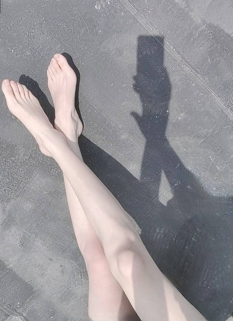 如果自慰也算性生活的话那我过的还挺淫乱的 https://t.co/rUmJ9R6HNm