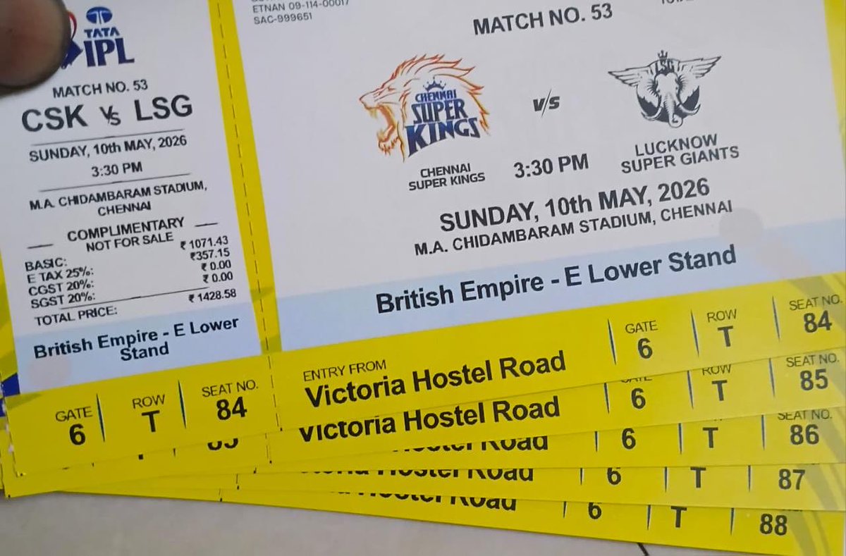 aneeshwalz's tweet photo. CSK vs lsg tickets
All stands tickets available 
at 2.8k each

Hand to hand  possible 🤝

If unable to dm msg here 

https://t.co/ERk7sFeZad?…

#csk #cskvslsg #tvk #vijay #chennai https://t.co/T7Zn1dIJYi
