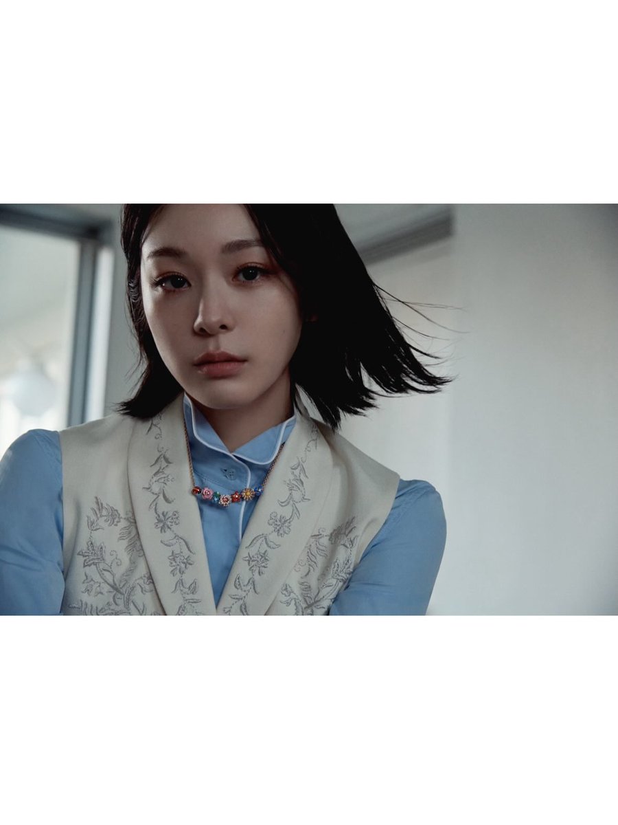 우연 tweet media