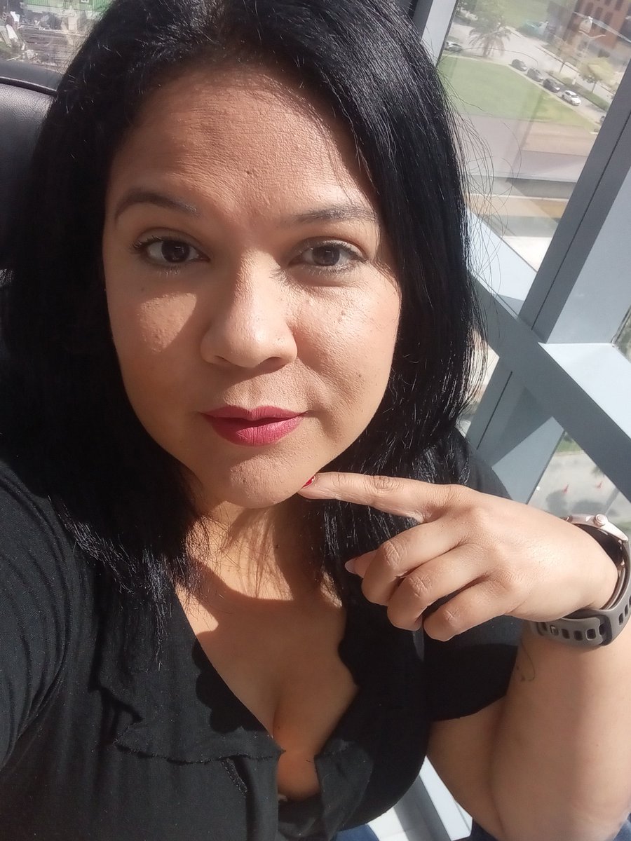 Lynda Luna tweet media