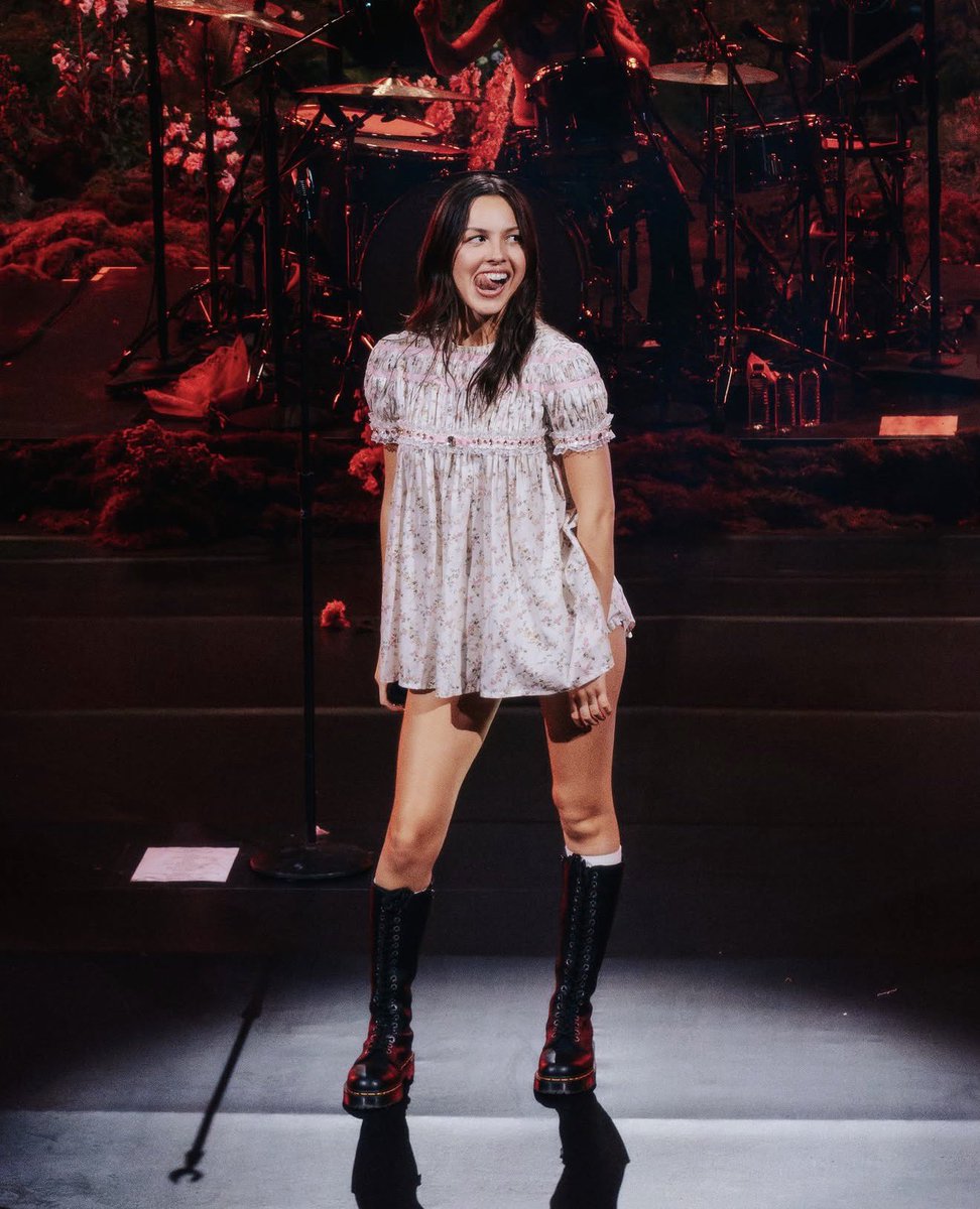 Olivia Rodrigo Daily tweet media
