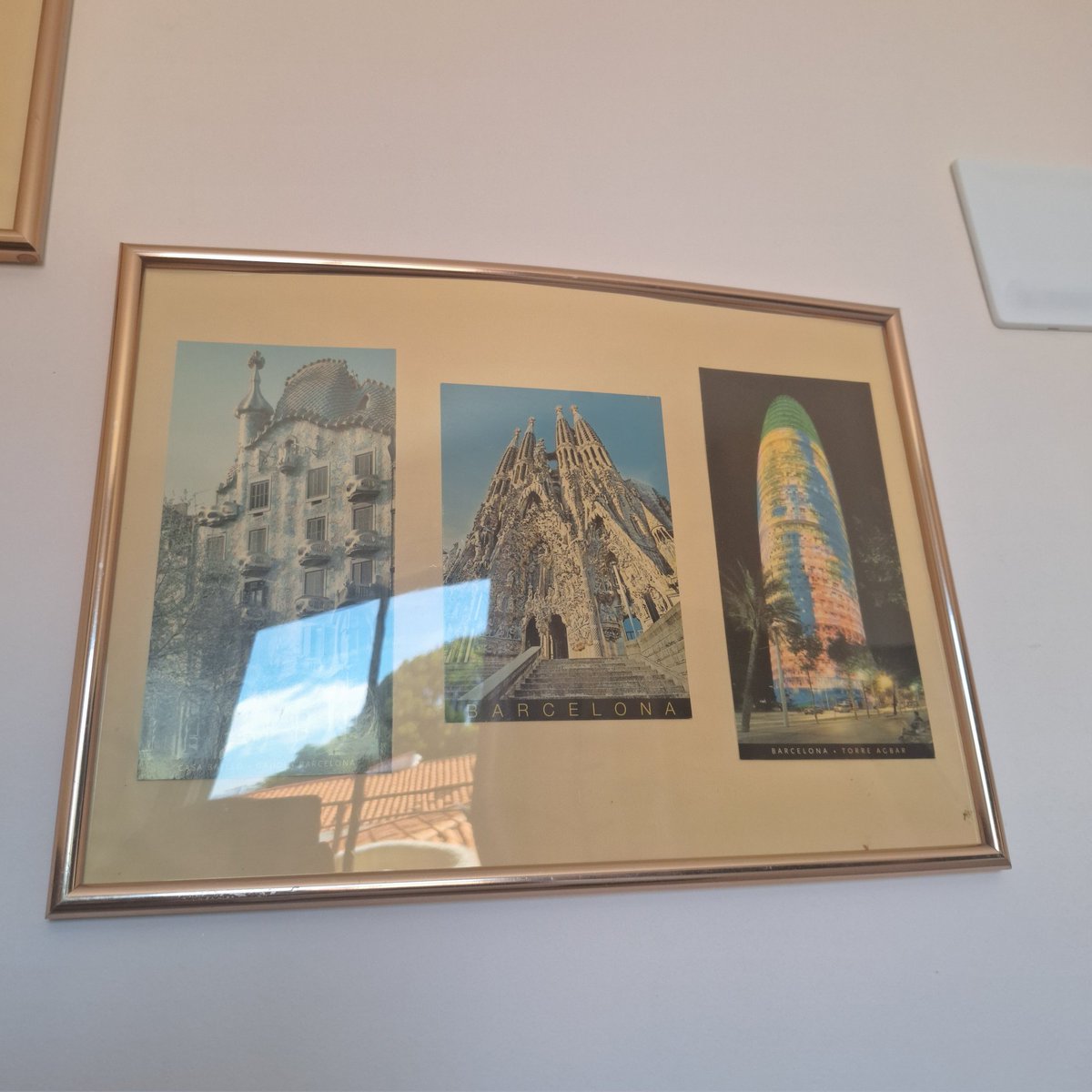 nem aqui a museologia me deixa em paz #pqp bem vinda de volta arte ocidental