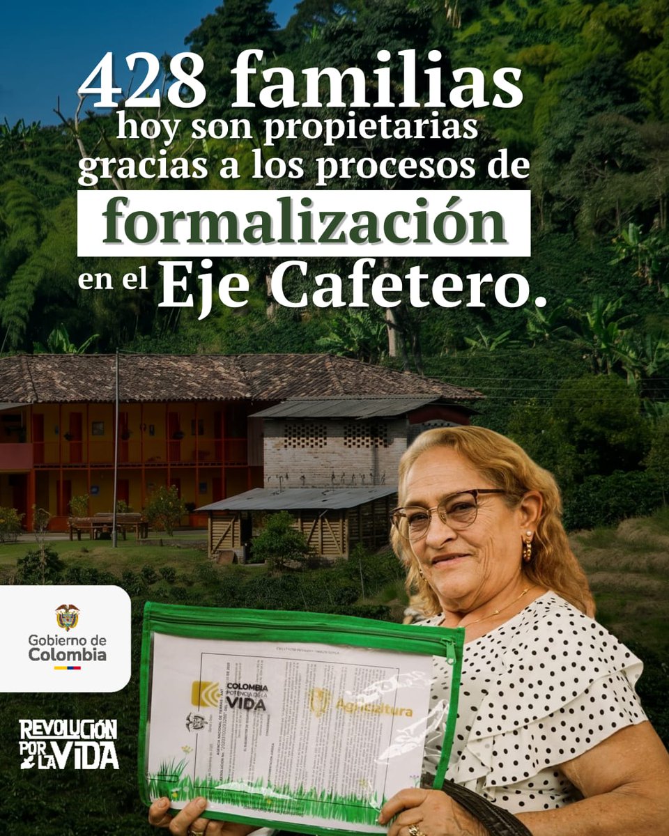 CesarABuitrago's tweet photo. Después de décadas de espera, la formalización de la tierra es hoy una realidad en territorios que han vivido los impactos del conflicto.
La #ReformaAgraria avanza garantizando derechos, estabilidad y reconocimiento a las familias campesinas. 
#ConDignidadCumplimos https://t.co/2YIfCy7Gqb
