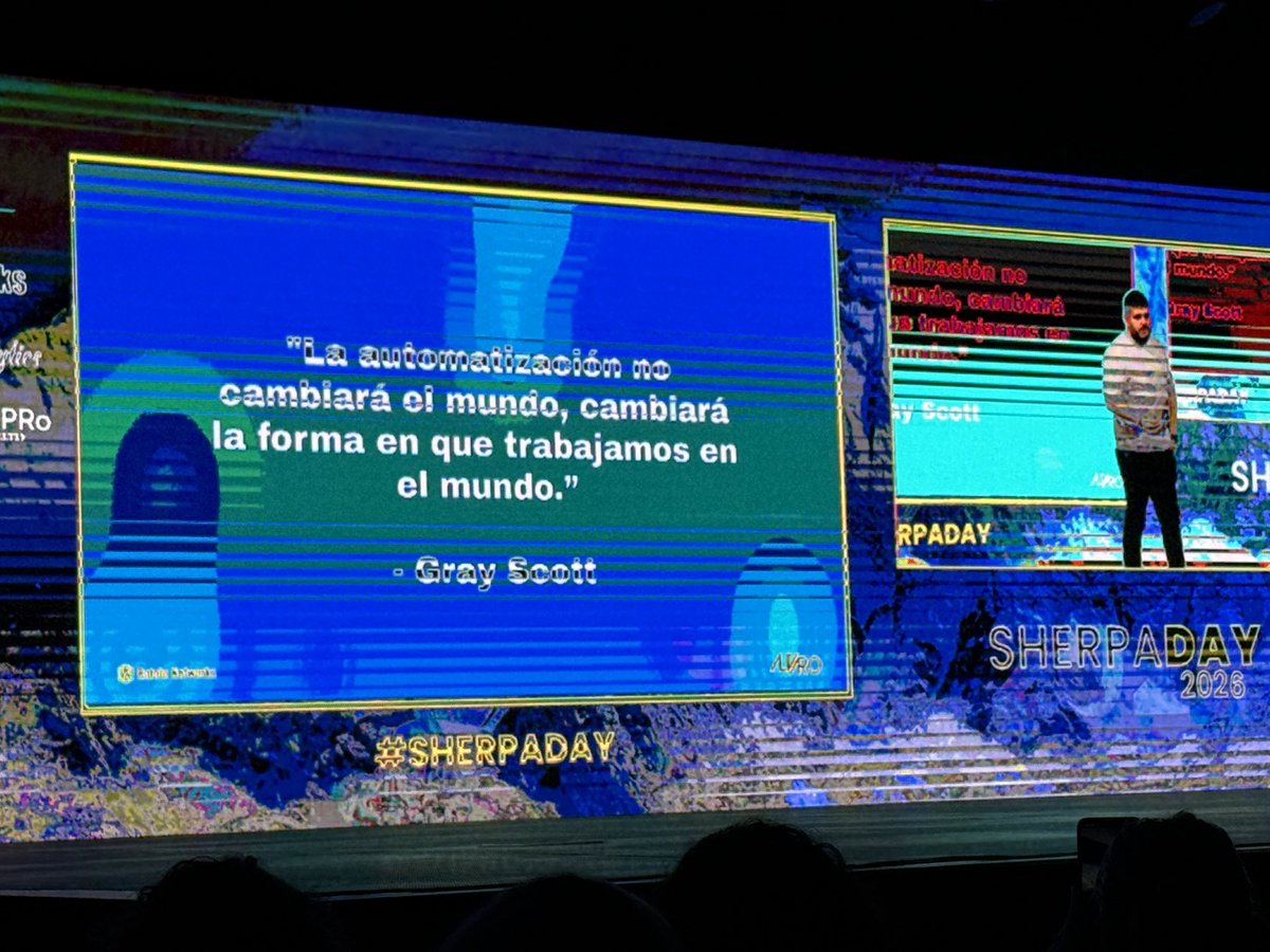 Easypromos tweet media