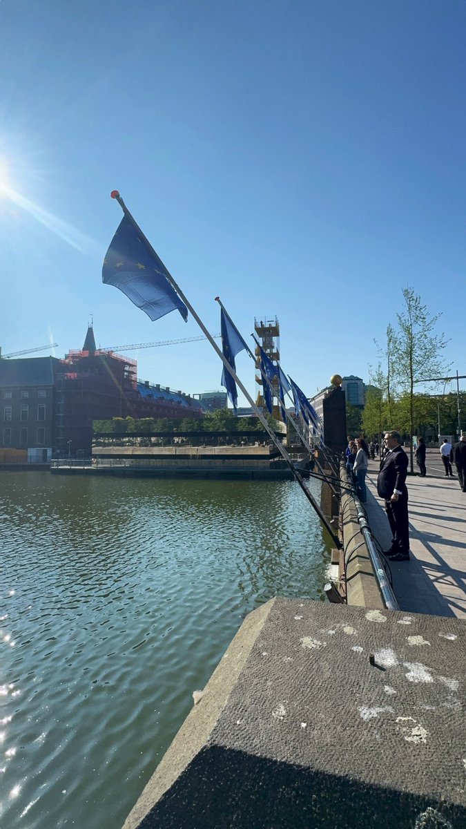CyprusinNL's tweet photo. The Ambassador of Cyprus participates in the celebrations for Europe Day in The Hague. 🇨🇾🇪🇺🇳🇱 #cy2026eu #EuropeDay https://t.co/LsCyXPr7BC