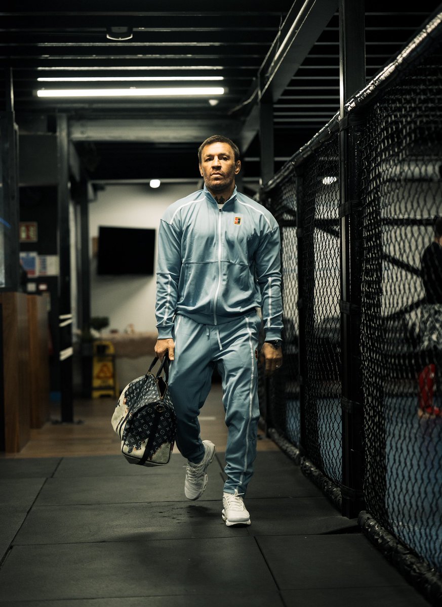 Conor McGregor tweet media