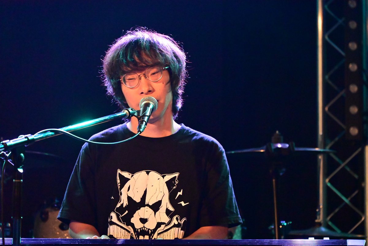 shareido_camera's tweet photo. 2026年5月9日(土)
HAZIME&amp;あめ　Presents
「ハヂメの一歩」
vol.15

あめ

Photo by Sato–C

#姿麗人カメラ部
#shareido https://t.co/onEQLuQyyx