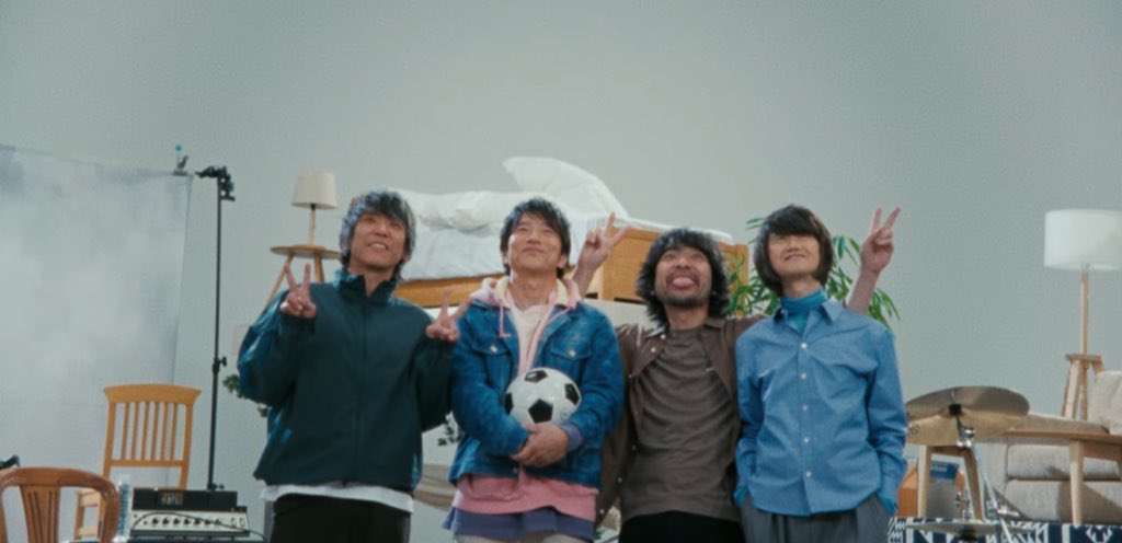 mrchildren_crew's tweet photo. Mr.Children、メジャーデビュー34周年おめでとうございます🎊メンバーの皆さん健康にはお気をつけて、これからも素晴らしい楽曲を鳴り響かせ下さい✨福井公演参戦させて頂きます、よろしくお願いします🙇‍♂️ずっと応援しています☺️
#ミスチル34周年
#MrChildren https://t.co/rjWhKnFQfP