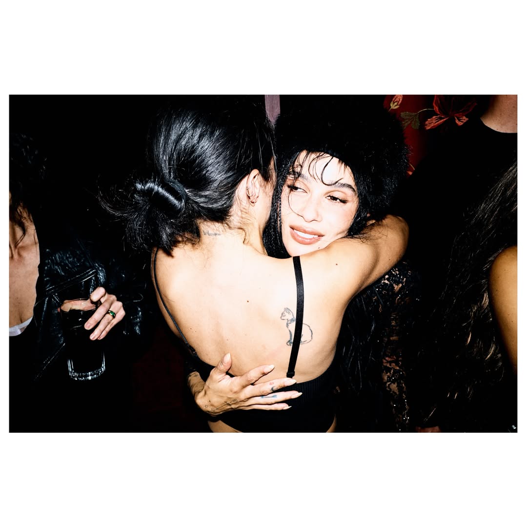 zoë kravitz daily tweet media