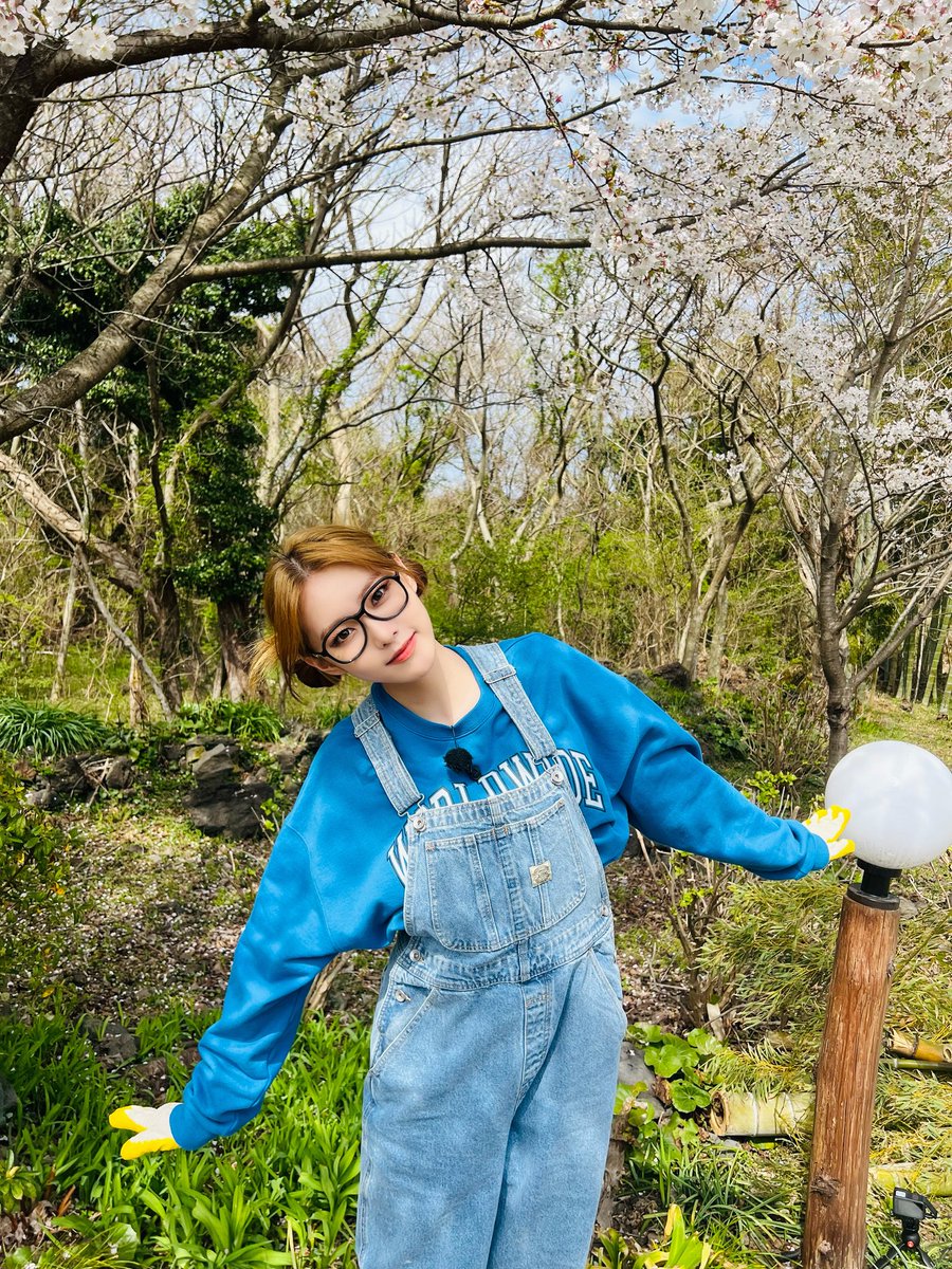 케니 tweet media