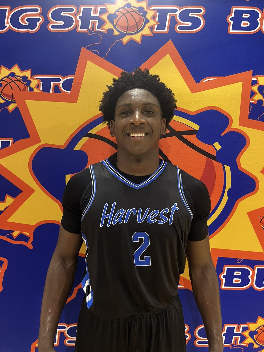 BigShotsGlobal's tweet photo. 16U SLAM Blue

Harvest Development Academy- 66
2 Chris Phillips- 16
32 Gradyn West- 16
23 Mark Dougherty- 15

AJ Bouye Elite P32- 45

#BIGSHOTS #RockTheRock https://t.co/bhel1S4ONZ