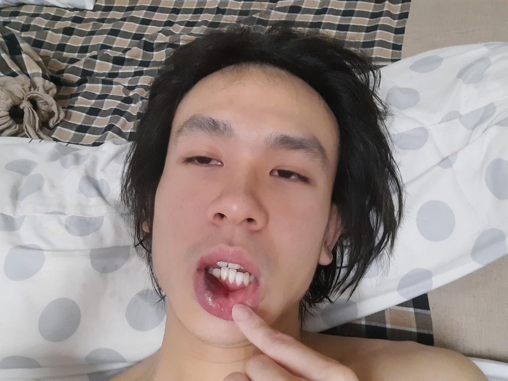 Amos Yee tweet media