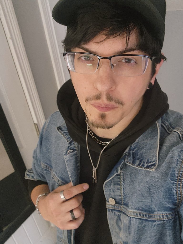 Dyylas tweet media