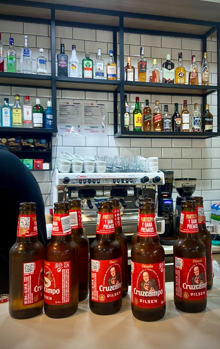 Tú tan de Berlín 
    Yo tan de Cruzcampo  🍺🍺