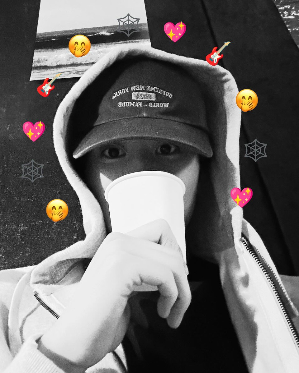 N년전 오늘의 마크 tweet media