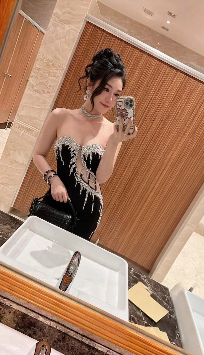 Asmodeus Mèo Lưỡi Dài ( cám dỗ, dục vọng, mời gọi) tweet media