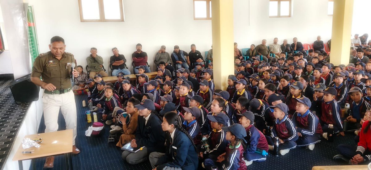 NubraPolice's tweet photo. Drug Abuse Awareness Programme held at Lamdon Model School Sumur with participation of students, parents, staff and village representatives. Dr. Padma, Psychiatrist, SNM Hospital Leh, also addressed the gathering. https://t.co/ZurnMxhRdQ