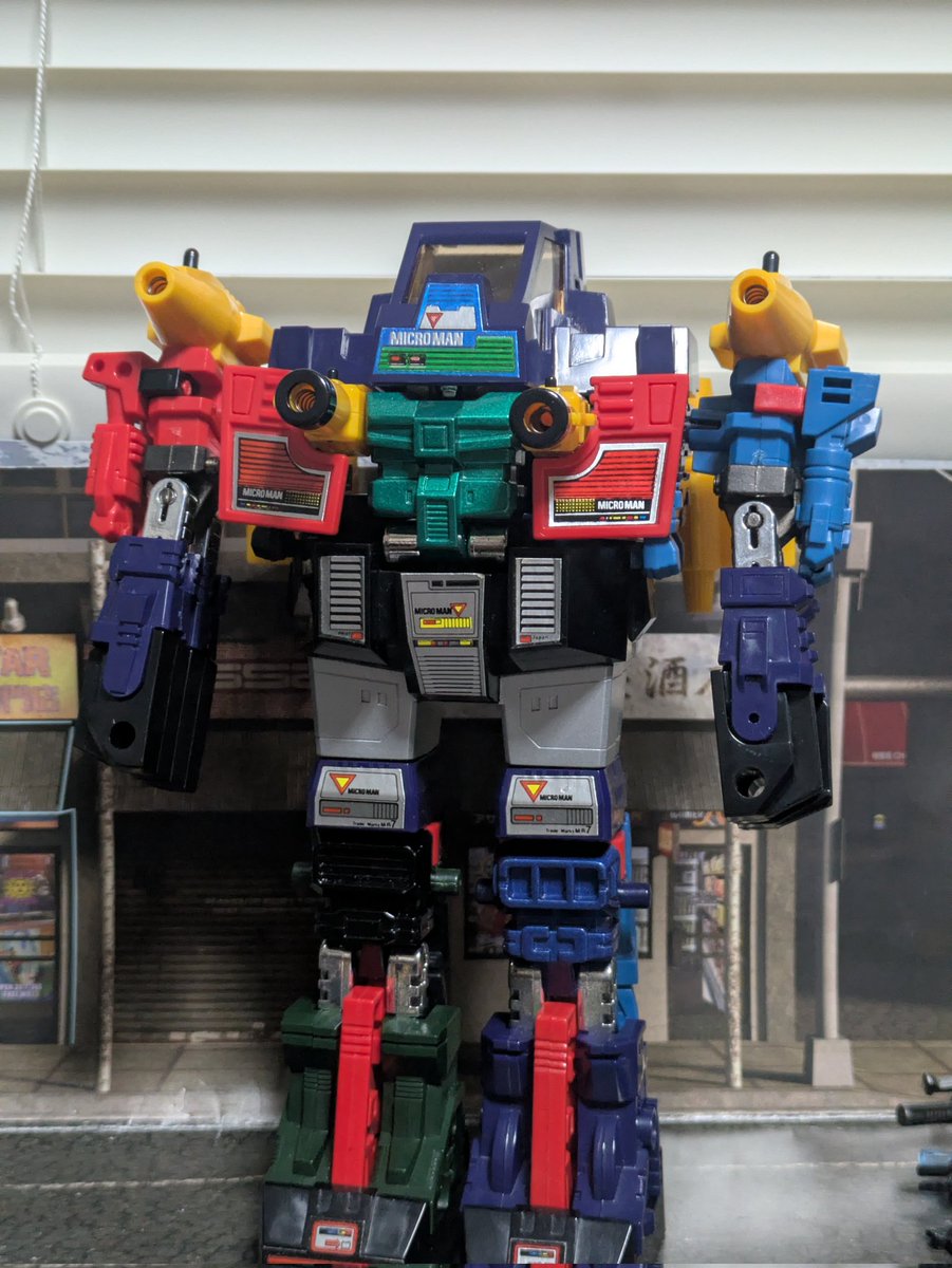 第三位
ミクロロボット7
武器やミサイルが欠品しています
#タカラ夜話