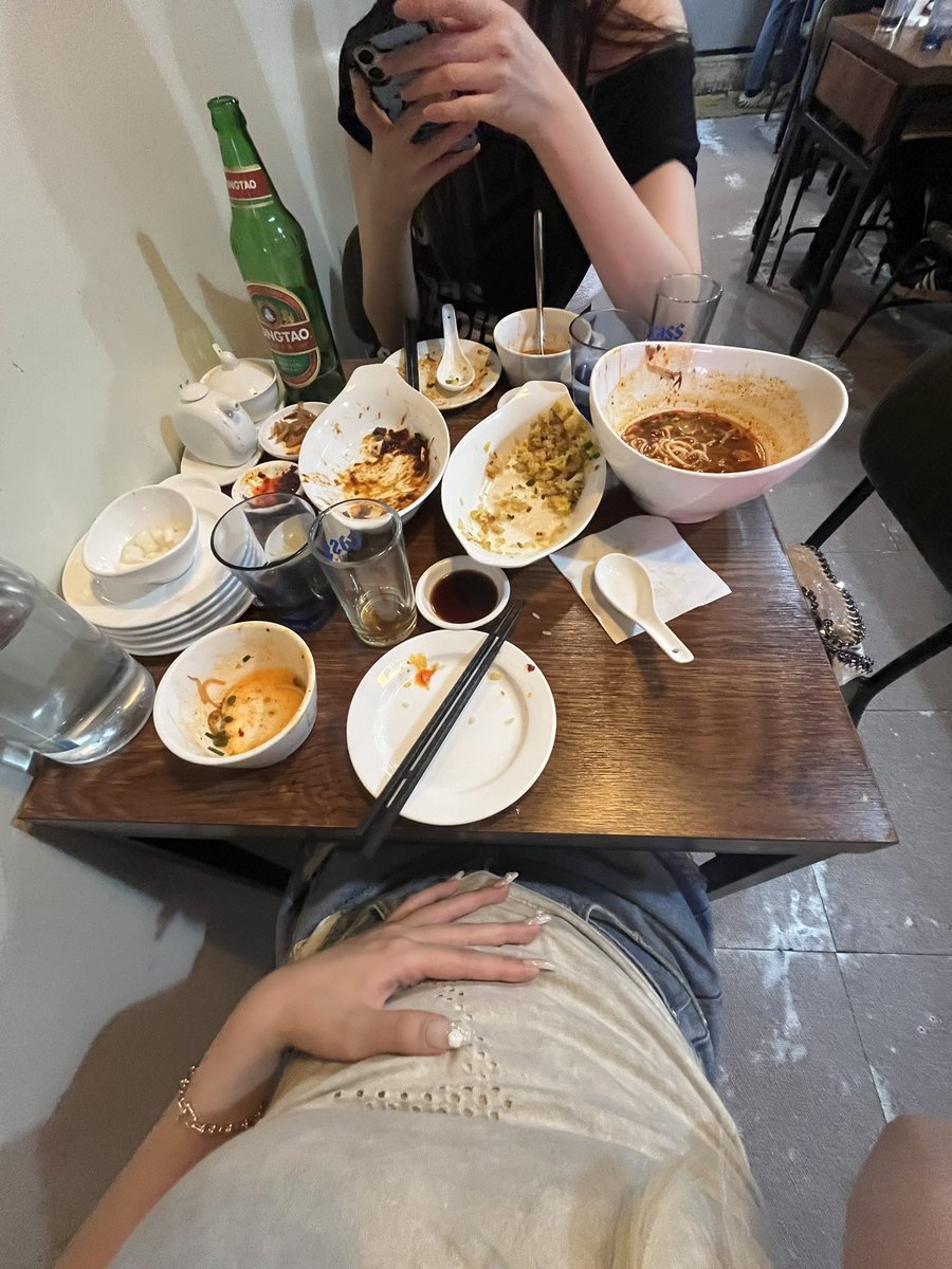 야상해 ㄴㄴ 야르해 ㅇㅇ
둘이서메뉴4개먹음