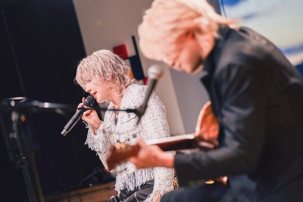 Shou tweet media