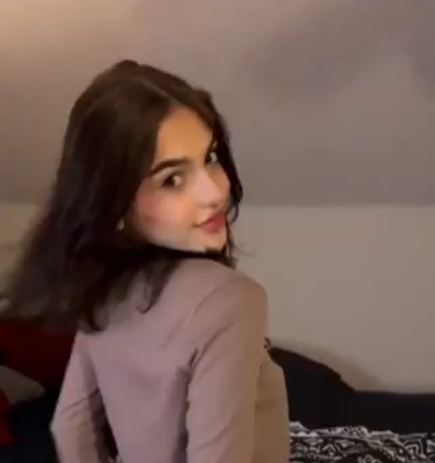 PinkCeez tweet media
