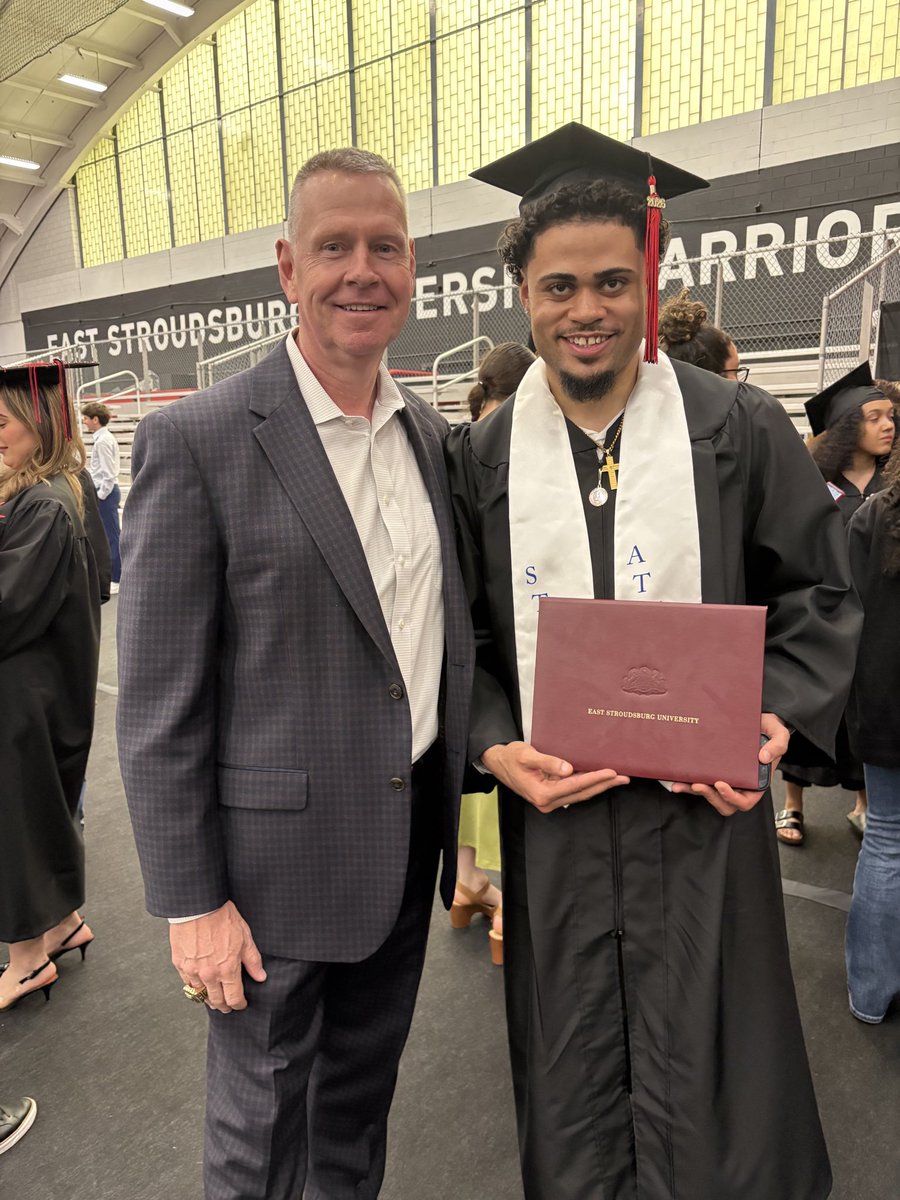 ESUCoachWilson's tweet photo. Great Day to celebrate the accomplishments and graduation of Nasir Griffin, Davon Lee and Ethan Millirons! 3 Great Representatives of ESU Warriors Basketball.
Can’t wait to watch the journey ahead and everything they will accomplish!
#Relentless 🔴🏀⚫️5️⃣🧡 https://t.co/8Szcy39QJe