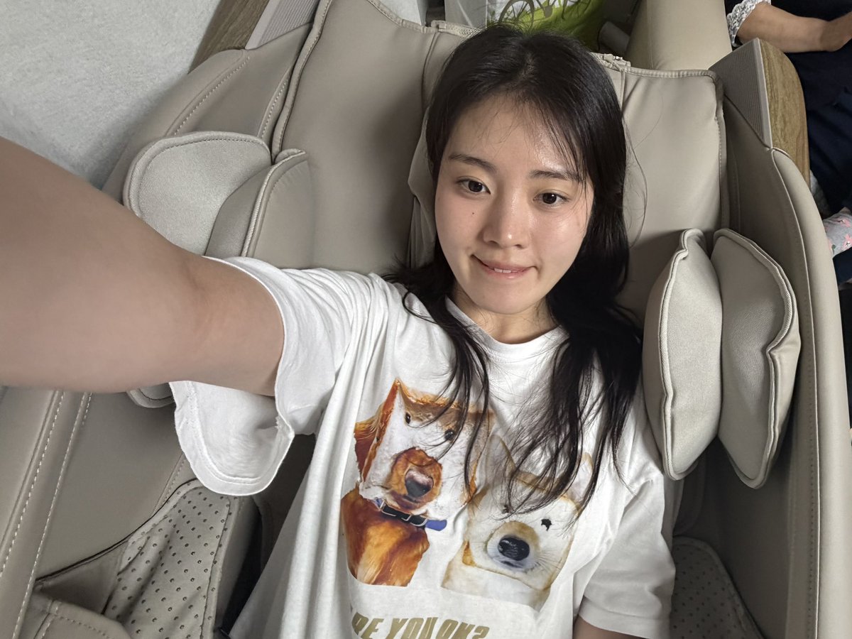 씽나영 tweet media