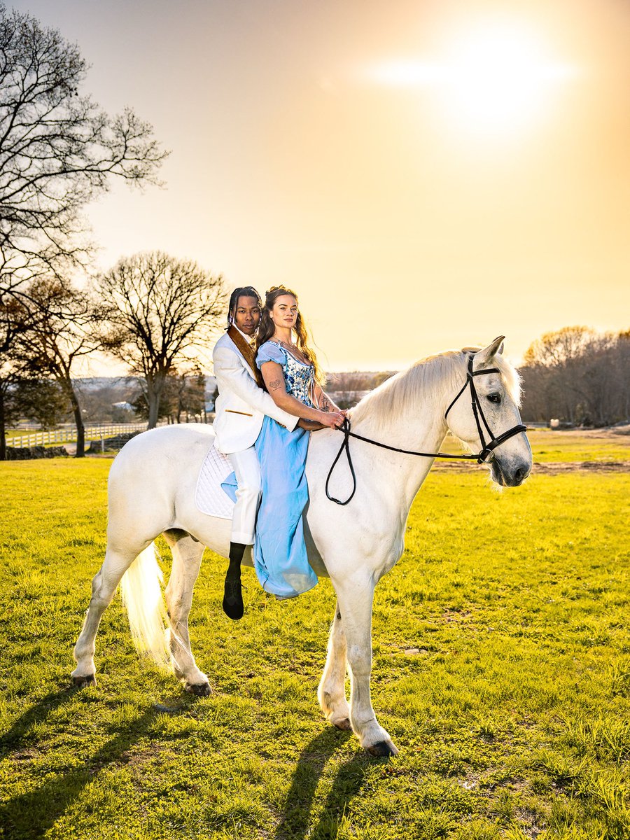 TonyLevada's tweet photo. A modern fairytale 🐎✨ https://t.co/KxzpjmW7HJ