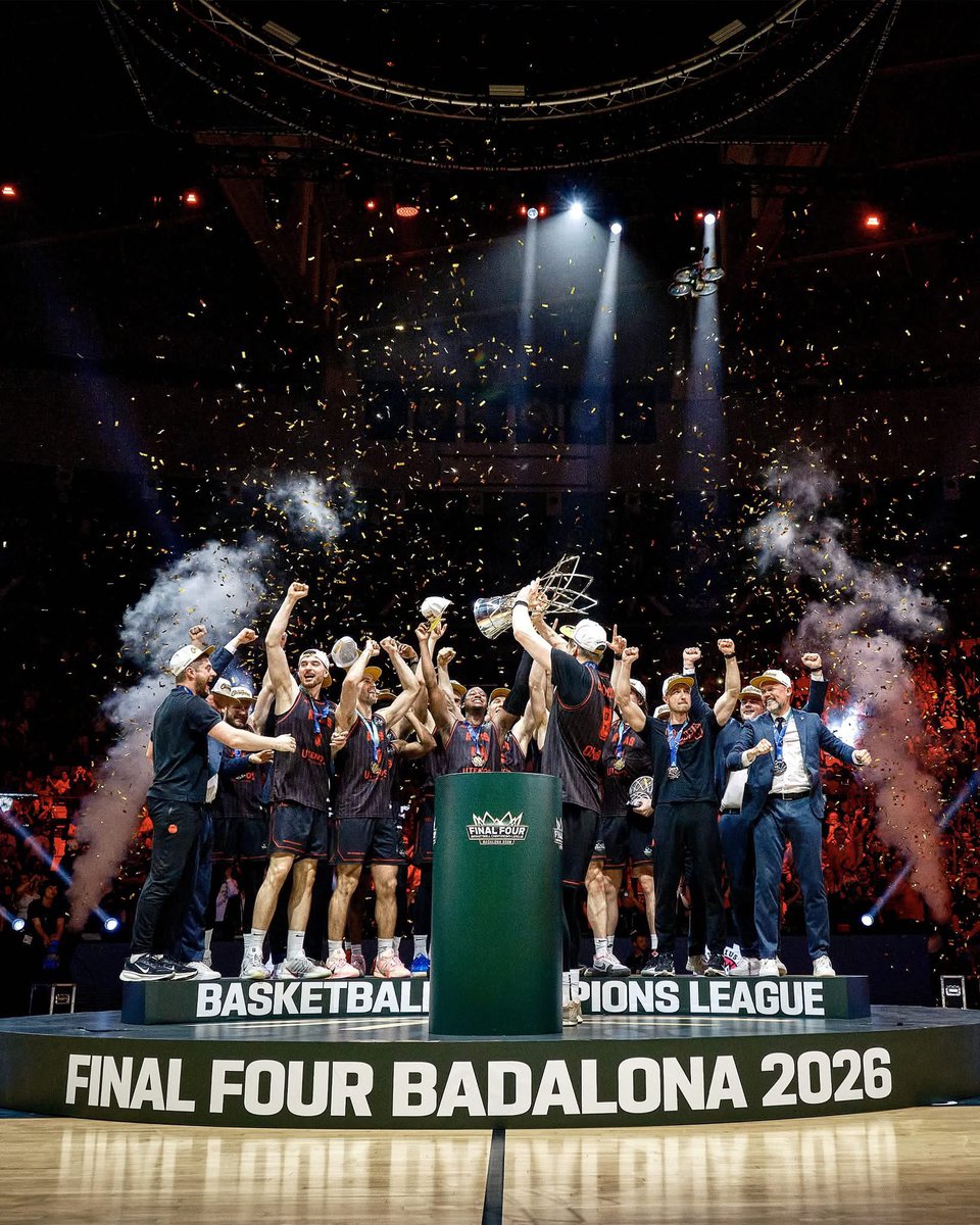 PauliusJakelis's tweet photo. Kas par spēli, dzīvē šādas komentēt ir sporta Dieva dāvana! Rytas! https://t.co/a9W5qOQmXn