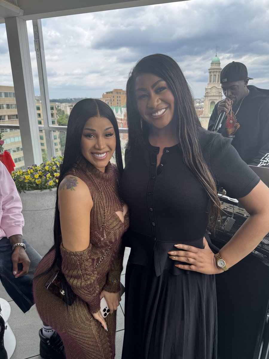 Kelsey Nicole Nelson (KNN) tweet media
