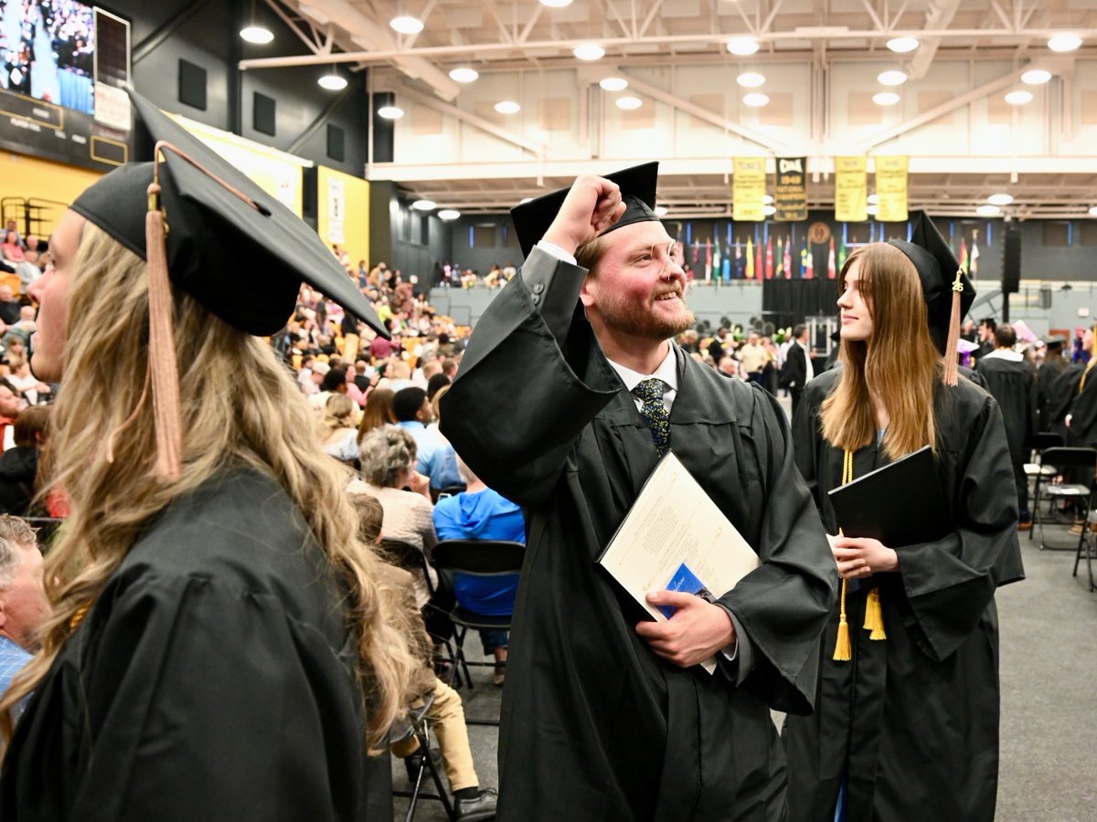 West Virginia State University tweet media