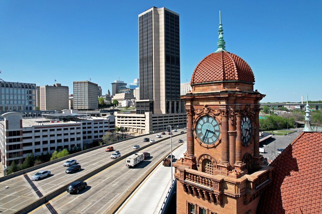 west_4th's tweet photo. this eerily resembles the reality of richmond, va’s main street station https://t.co/DjBeS0cfM3