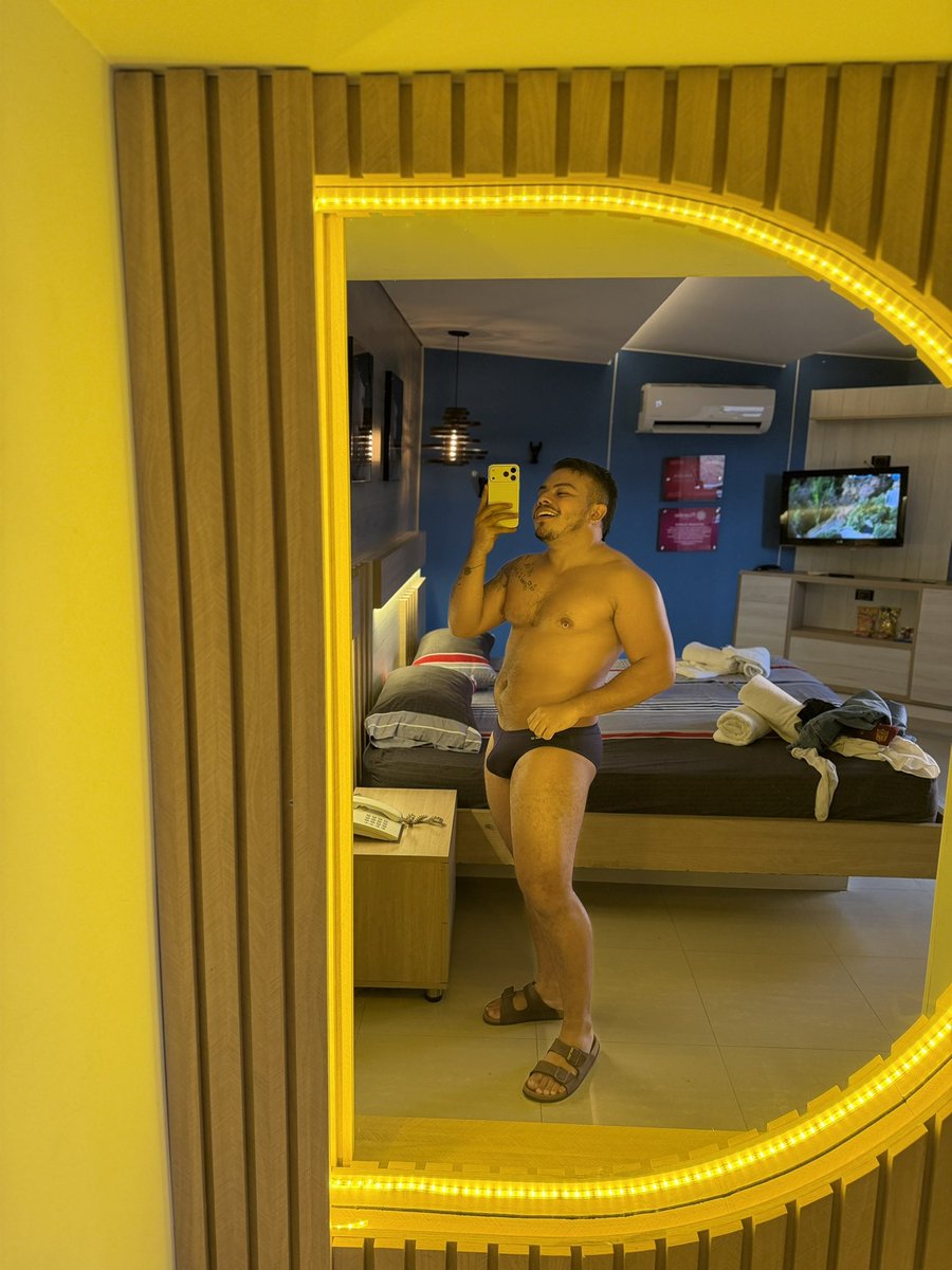 naughty_charly's tweet photo. Tardes 🔥🔥🔥 https://t.co/xy1Np9BYZ6