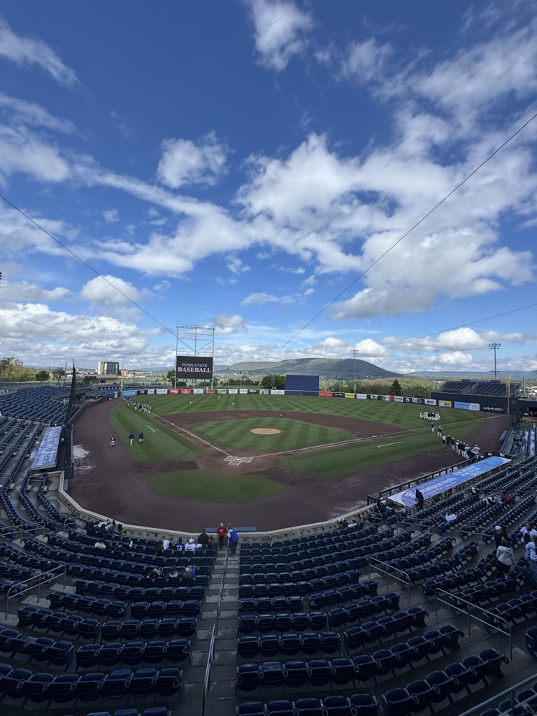 BTrippTweets's tweet photo. Last hurrah at Medlar Field at Lubrano Park. On the air at 4:20 with @SheetzAdam on the Penn State Sports Network! https://t.co/OVzt5M7M3D
