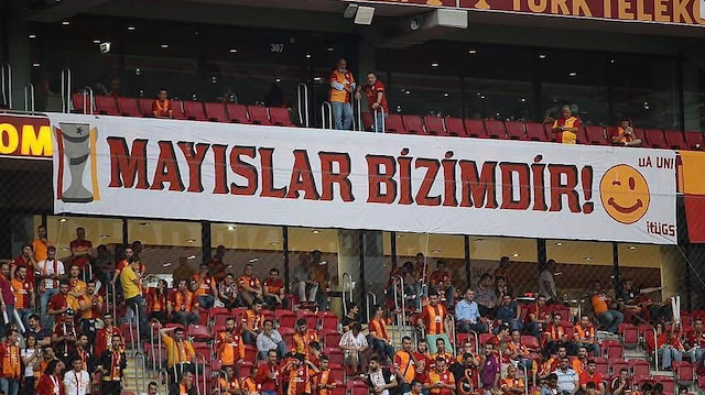 Galatasaray'ın son 4 yıldaki şampiyonluk tarihleri.

🏆30 Mayıs 2023
🏆26 Mayıs 2024
🏆18 Mayıs 2025
🏆9 Mayıs 2026