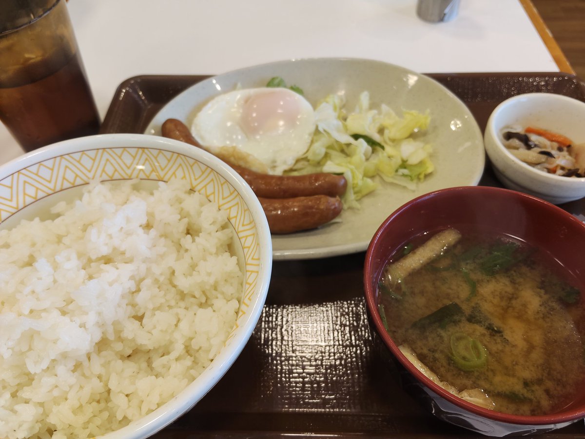 Uire_777_TCG's tweet photo. バトスピ徹夜部 https://t.co/IgXmeKExcV