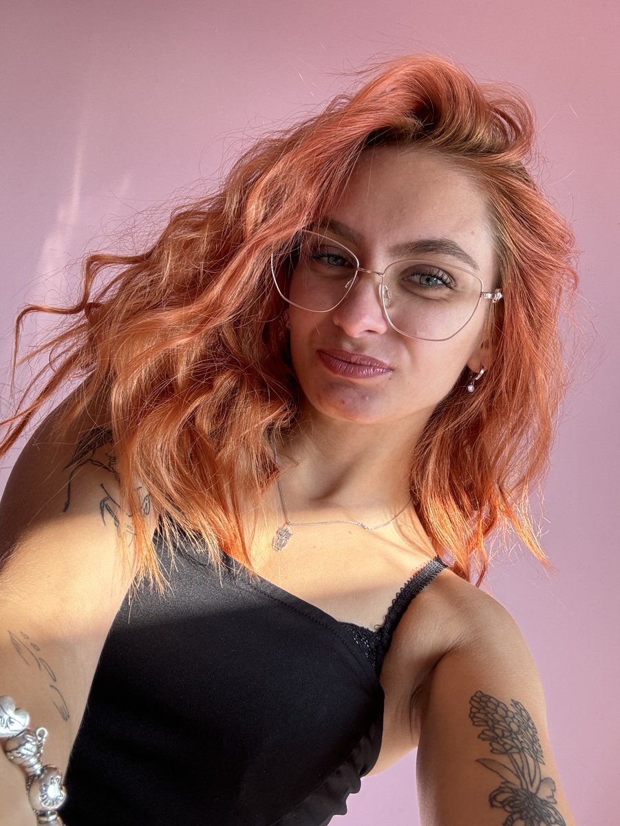 jess tweet media