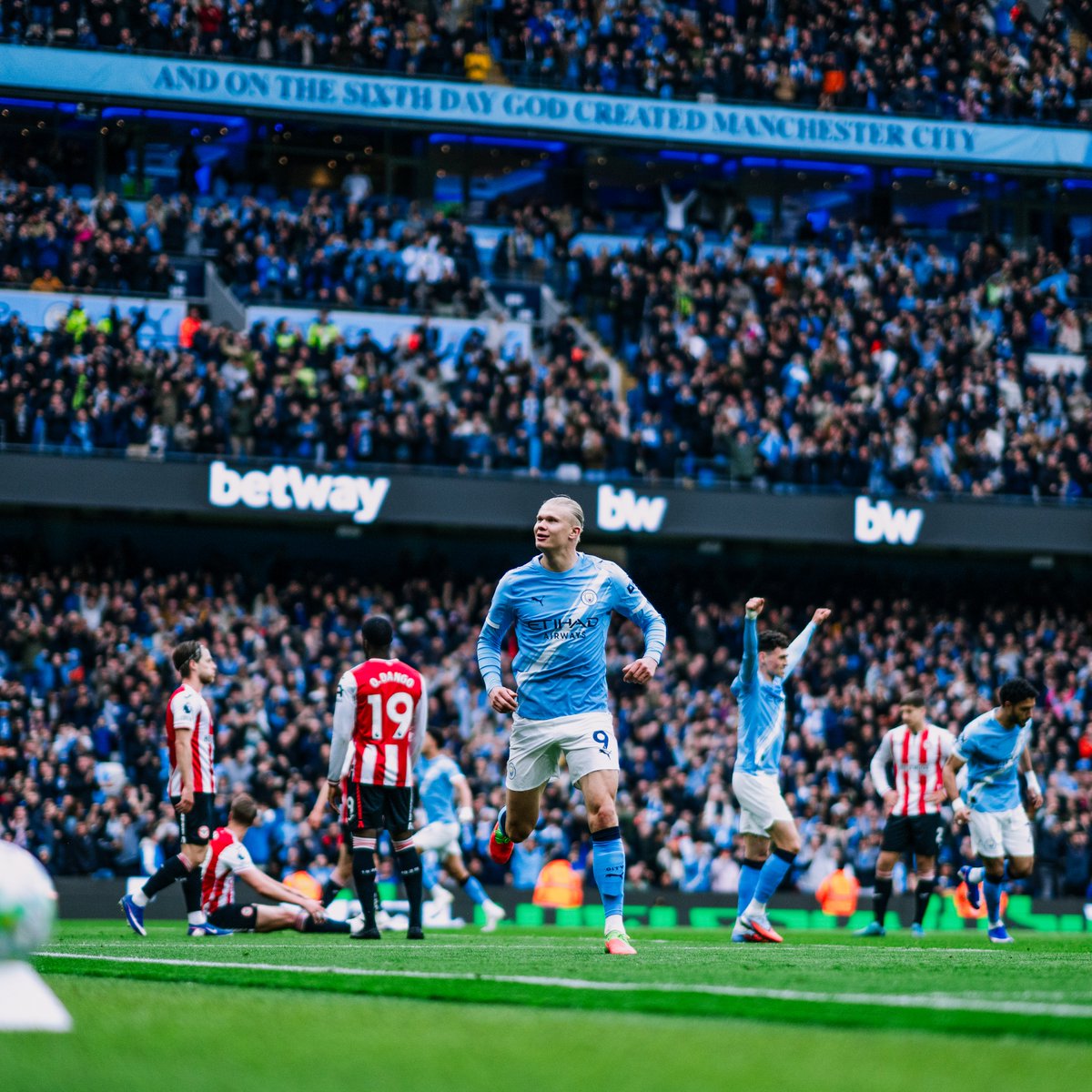 Manchester City tweet media