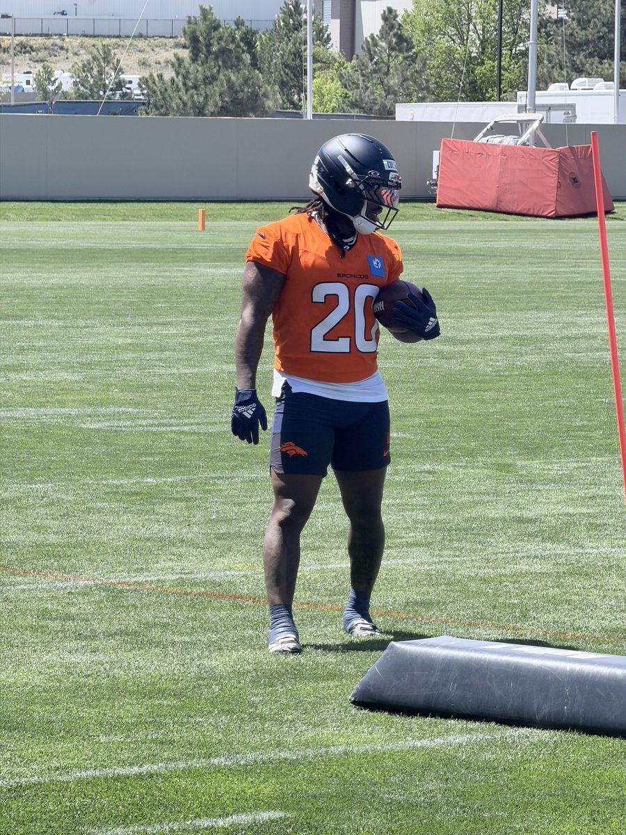 MileHighReport's tweet photo. Broncos RB @jonahcoleman8 is built like a tank 💪

📸 via @zacstevens https://t.co/wsgujx8taI