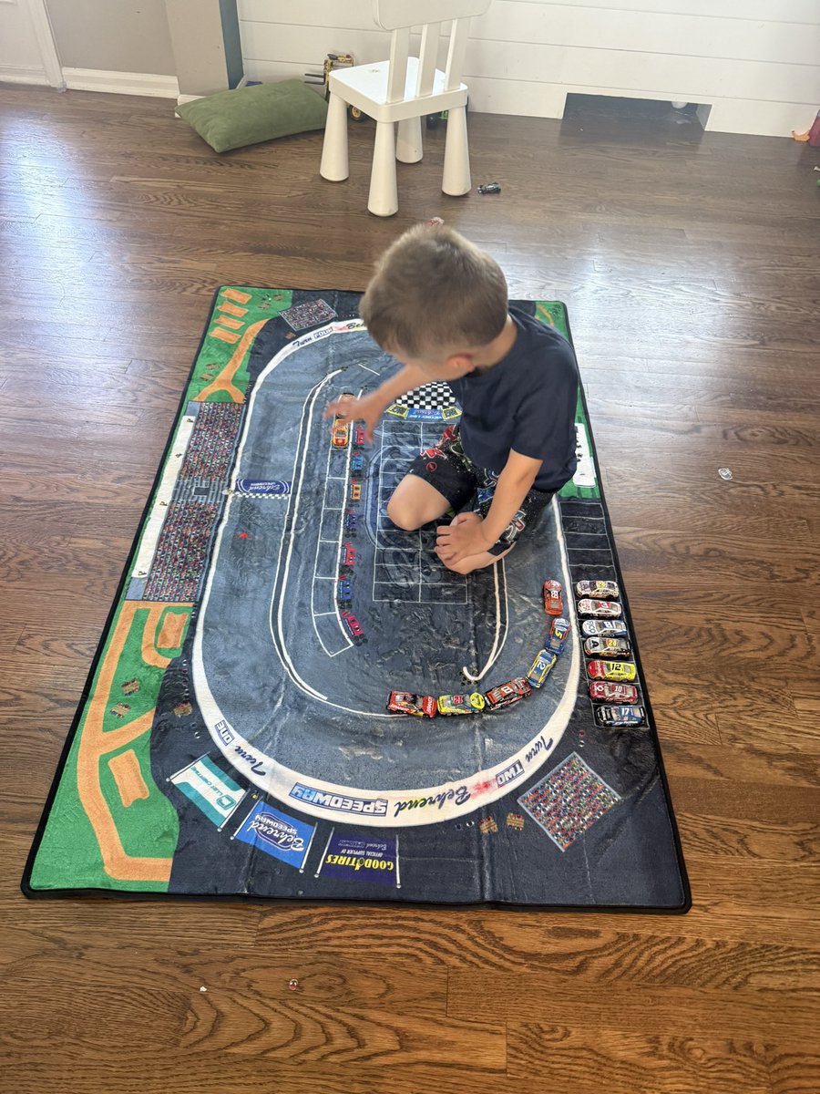 joekeim7's tweet photo. @BehrendSpeedway Delivered today and it’s an instant hit! https://t.co/KuCf3F1Tsp