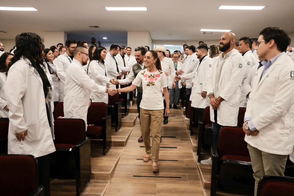Zoé Robledo tweet media