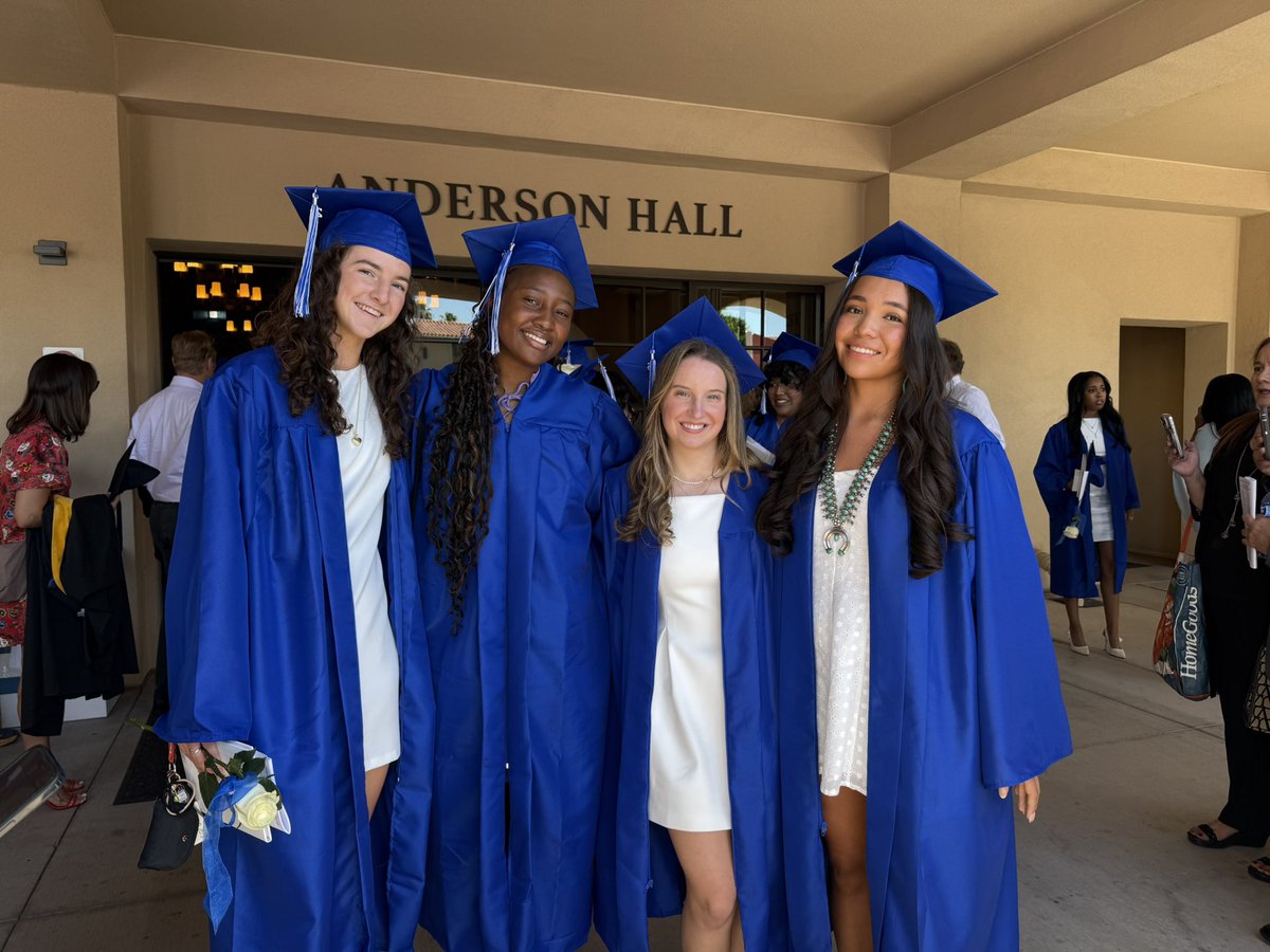 XavierPrepWBB's tweet photo. Congratulations to our Gator Ballers!🐊💙

Grace Cloud (Scottsdale Community College): Business
Sade Charles (SMU): Finance 
Logan Duncan (Notre Dame): Physics Pre Med
Avianna Damon-Showalter (George Washington): Engineering https://t.co/xc66UYds9M