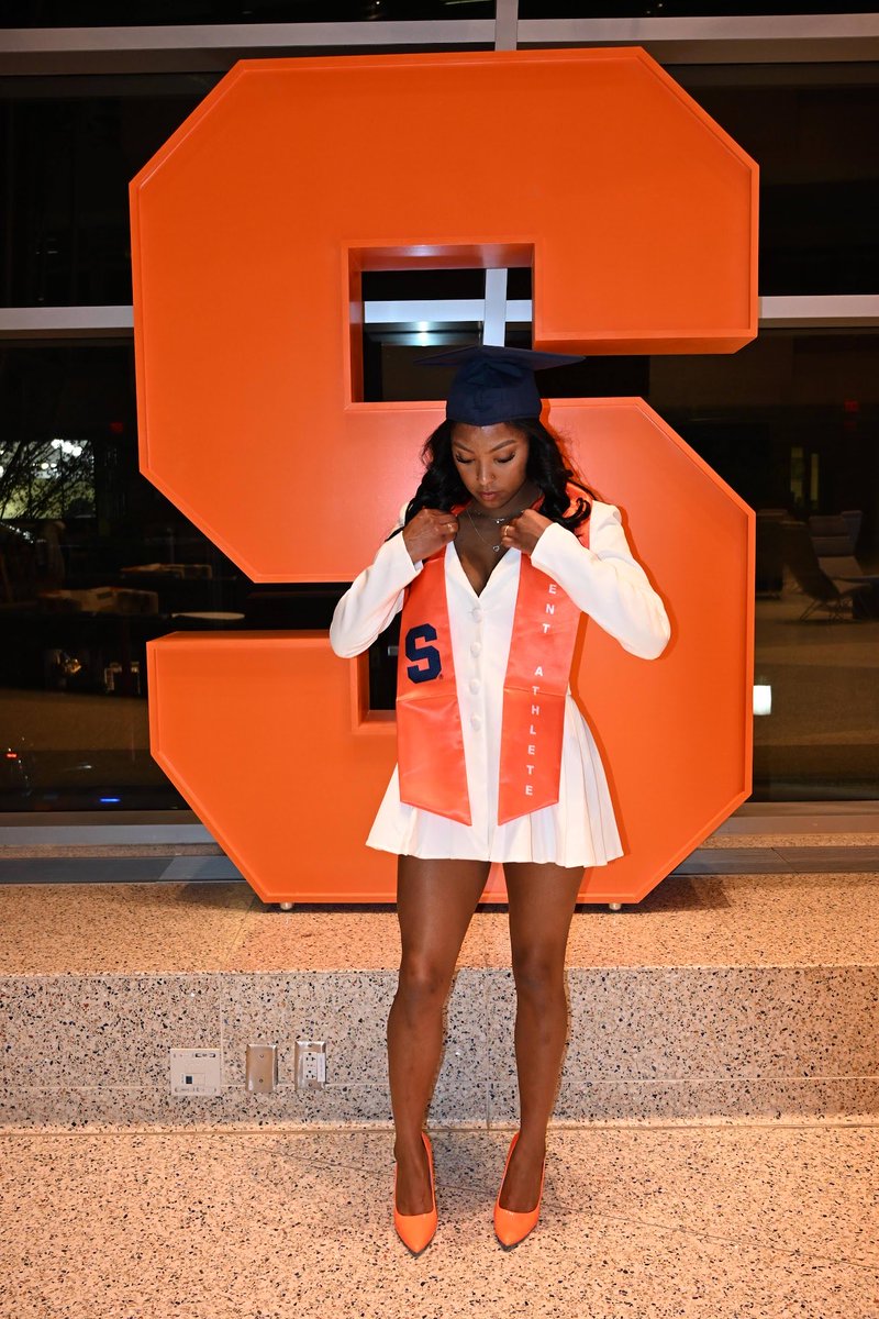 DARollins's tweet photo. Best Mother’s Day EVER🍊￼❤️🇧🇧☘️❤️🍊 https://t.co/0TkHQELXbn