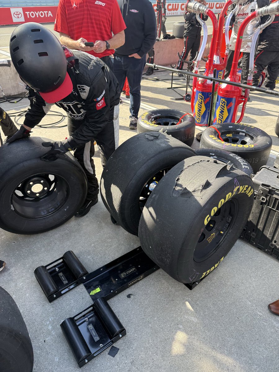 Sam Hunt Racing tweet media